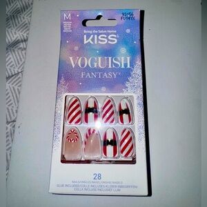 KISS Voguish Fantasy Jolly Jolly Nails - Medium